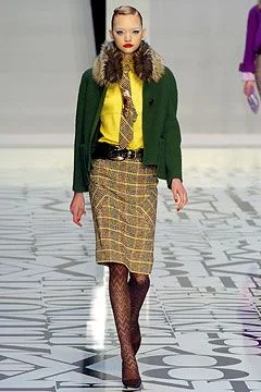 Look 25